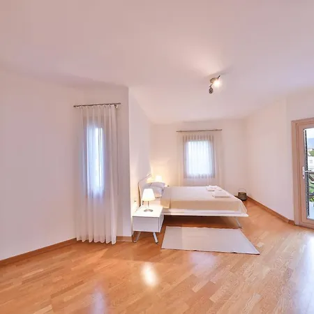 Apartman Myndos &